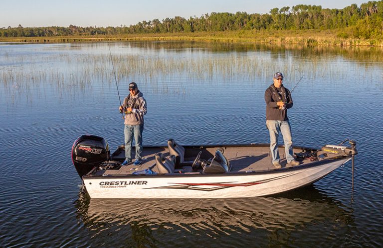 bass boat, spring bass fishing, 2021 fishing trends, fall fishing, best bass boats, Crestliner boat, Sarasota Quality Products