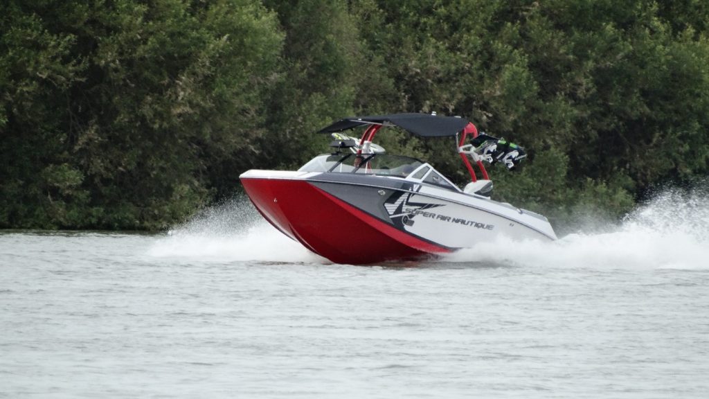 boat show, boat, center console